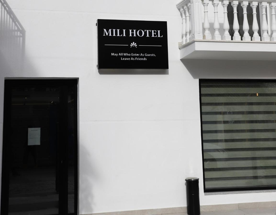 Mili Hotel Berat Exterior photo
